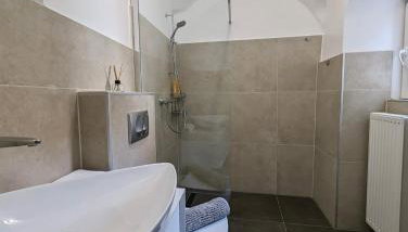 Spacious Old Town Condo - Foto 3, Shower