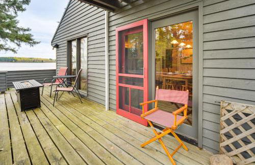 Private Peninsula! Modern-Rustic Fall Lake Cabin - Foto 25