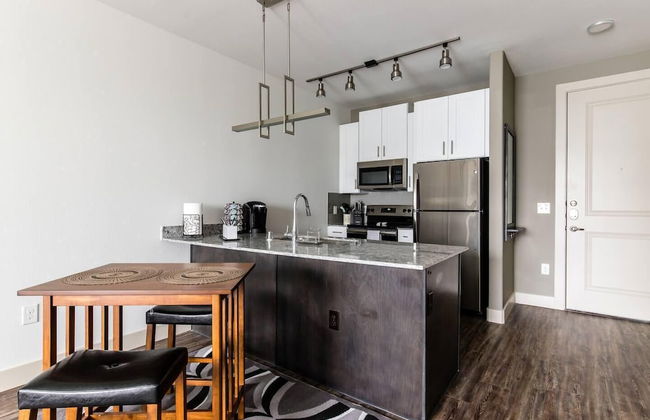 StayOvr at Legacy West - Windrose - Foto 53