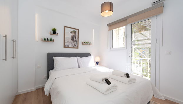 Modern Luxury Apartment in Glyfada - Foto 3, Habitación