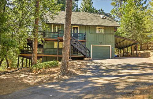 Near Trails Cabin with 2-Level Deck in Twain Harte - Photo 3