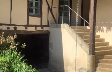 The Courtyard - Photo 2