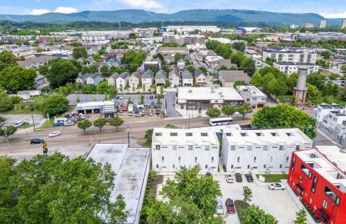 South Side Modern - Downtown Living - Amazing Location - Foto 42