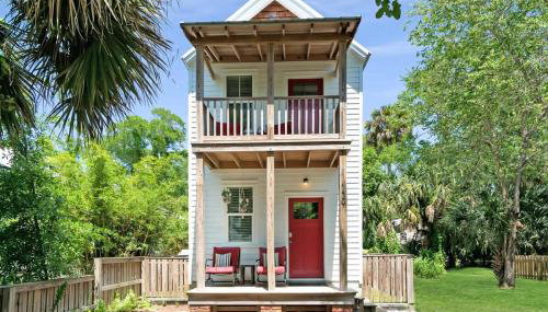 Downtown Home with Hot Tub, BBQ, Near Ice Plant! - Foto 3