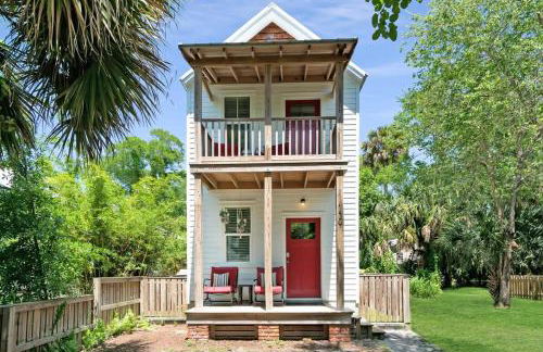 Downtown Home with Hot Tub, BBQ, Near Ice Plant! - Foto 3