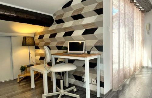 Charme urbain sous les toits-Terrasse/Clim/Parking - Photo 14