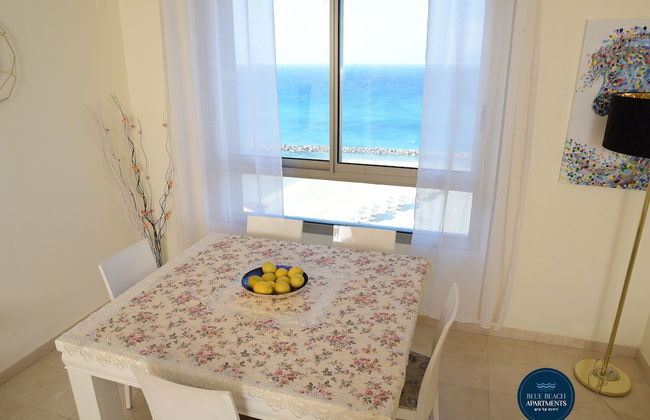 Spacious Sea View Apartment - Photo 12