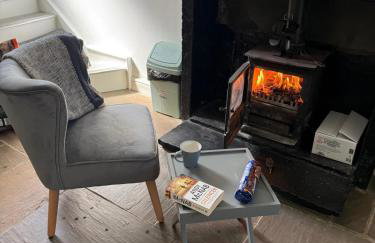 Swallow Cottage Middleham - Photo 2