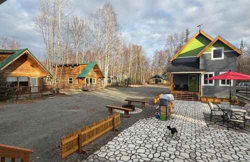 Talkeetna Log Cabin with Hot Tub Unit 1 - Foto 25