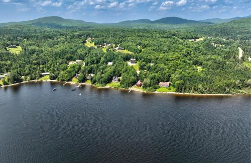 Rustic 3-Story Pittsburg Cabin with Lake and Mtn Views - Foto 45