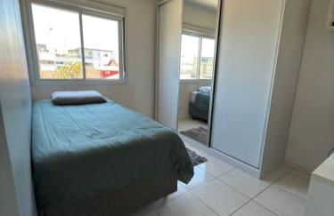 Apto Confortável no Novo Campeche - 150 metros da Praia - Foto 16