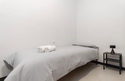 Nuovo a pochi minuti da Stazione Treni e Aeroporto - Photo 33