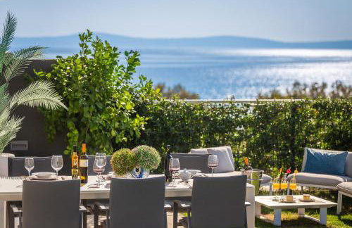 New LUXURY apartment with sea view and PRIVATE heated pool, 50m from the beach - Foto 19