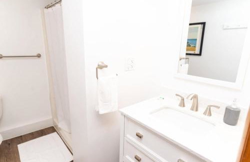 Whimsical apartment near downtown Winooski - Foto 13