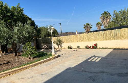 Encantador alojamiento con acceso a piscina compartida - Photo 18