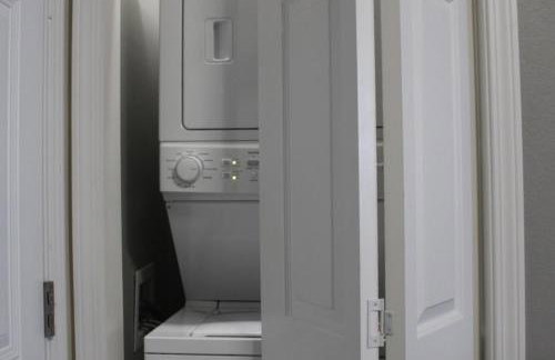 Little Rock - Downtown Comfort, Capital Manor Getaway - Foto 57