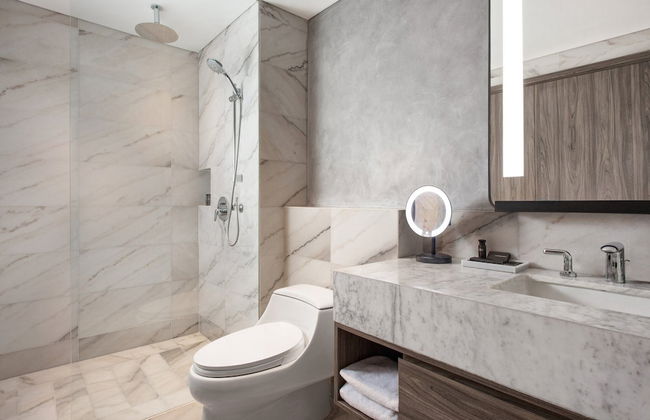 Oakwood Suites Kuningan Jakarta - Photo 47