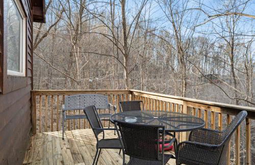 Beary Cozy- No Pet Fee, Hot Tub, Fireplace, WiFi - Foto 7