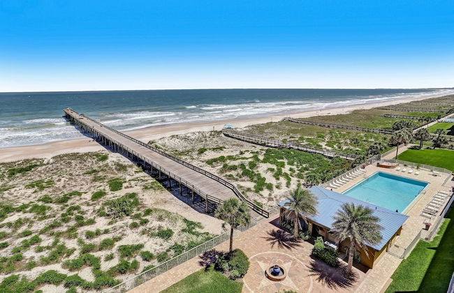 Fully Remodeled Condo with Atlantic Ocean View and Access to Private Fishing Pier by RedAwning - Foto 45