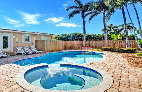 Deluxe Home Heated Pool & Jetted Tub near Beach - Foto 1