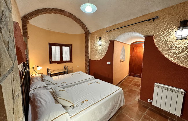 Cuevas la Granja - Foto 61