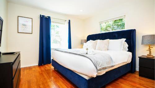 Cheerful 3BR Bar, Jacuzzi & Kids Treehouse - Foto 4