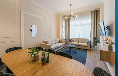 Renovated! 120qm Apartment 2 Bathrooms Balcony Up to 9 Guests - Foto 7