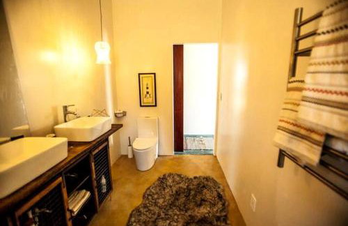 Amazing Lone Pine Cabin for Glamping in California - Foto 16