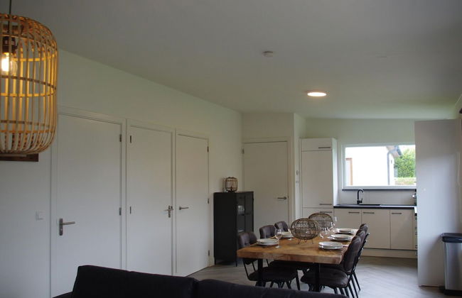 Beautiful Bungalow Near Alkmaar - Photo 11