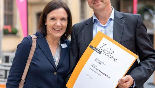 FeWo Urban Gotha-Apartment Friedenstein- Am Schlosspark- Parken an der der Tür- Barrierefrei, 900 Meter zum Bahnhof - Wallbox - Foto 4