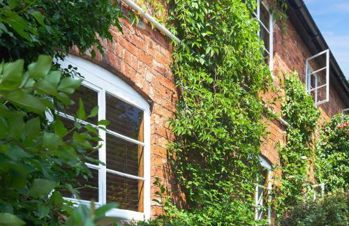 The Cottage - Photo 21