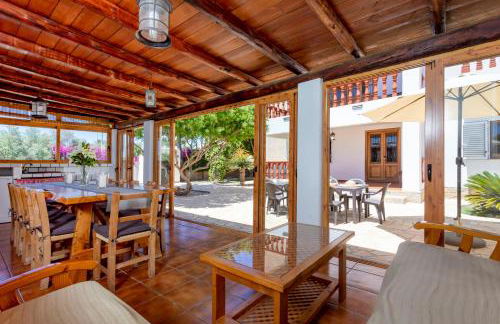 Villa in Playa D´en Bossa sleeps 9 - Foto 15