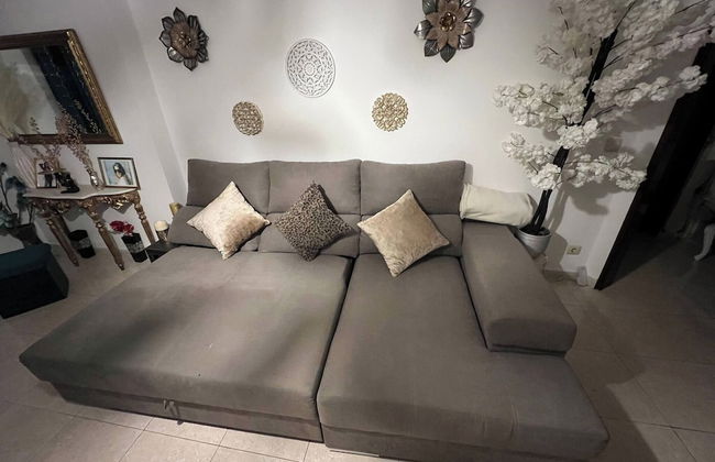 Sun And Ocean House With 2 Bathrooms - Photo 16