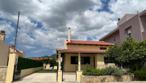 Zaros Cottage - Photo 4