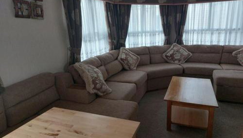 Cosy Caravan With Side Decking At Felixstowe Beach Holiday Park Ref 55012Sw - Foto 4