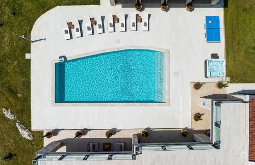 Villa Antea for 10 people near Barban with heated pool 75 m2 - wellness & large garden - full service - Photo 2