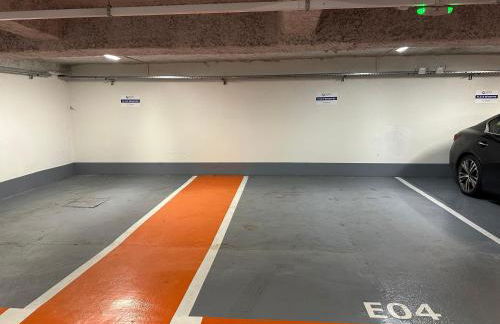 PARIS-MONTROUGE Magnifique appartement- très cosy pour 1 - 6 personnes refait à NEUF -ENTIRE APARTMENT LUXURIOUS AND WARM -Montrouge Paris 14ème - Proche Aéroport Orly Parc Expositions Porte de Versailles FREE WIFI GRATUIT - Foto 22