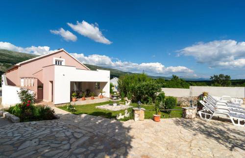 Three-Bedroom Holiday Home in Dabar - Foto 35