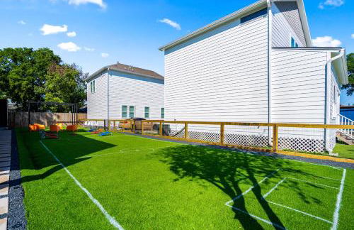 Cloud 9 Super - Luxe at East Downtown - Photo 33