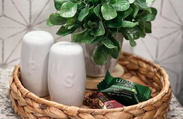 Bright & Cozy Basement Retreat - Foto 19