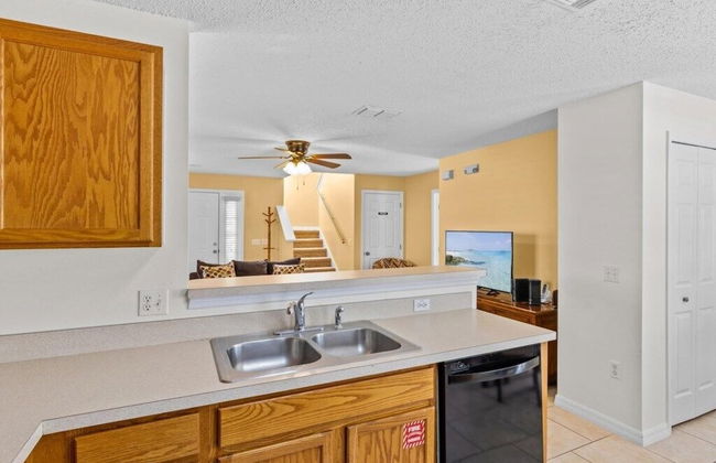 Lake View Pool Home With Game Room - Foto 27