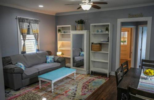 Historic Coastal Haven- Pet Friendly Fast Wi-Fi - Foto 4