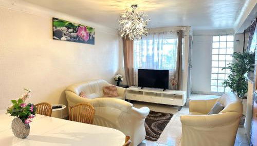 Cozy Station House & Direct Access to Paris - Foto 3