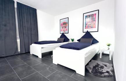 Kassel - Modernes Apartment in Fuldatal mit Parkplatz & WLAN - OneN8 - Foto 3