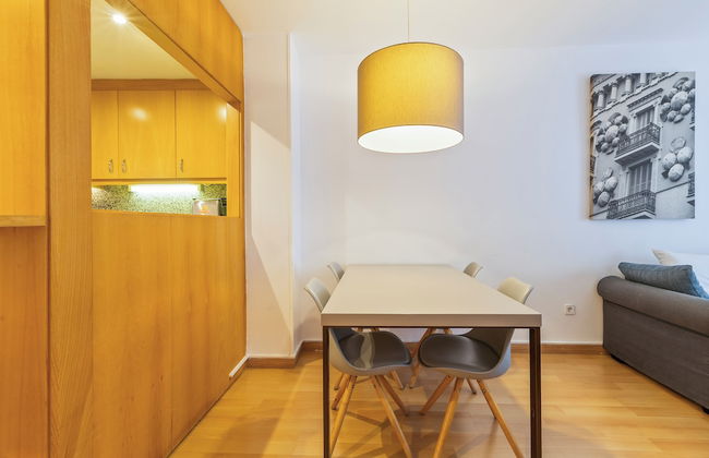 Aspasios Plaza Real Apartments - Foto 19