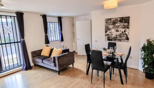 Comfy 2 bed Flat with free Parking, close to Tube - Foto 3