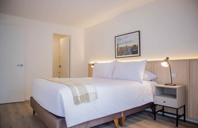 w Fantastic 1BR w Modern Balcony in San Isidro - Photo 13