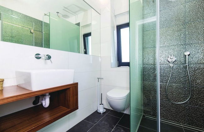 Modern Kastel Villa With Private Pool, Gym, and Large Outdoor Space - Foto 29