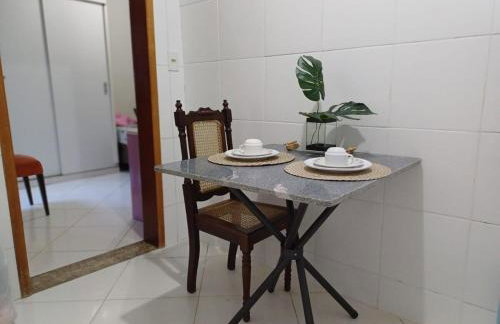 Apê 03 - confortável e perto de tudo - Foto 1