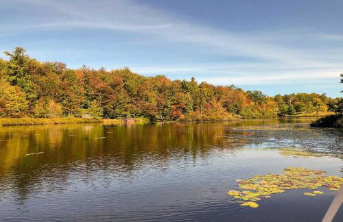 Private Spa, Fire Pit and Deck Poconos Home! - Foto 36